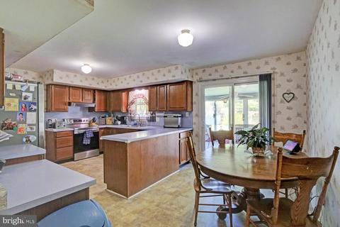 224 Benjamin Blvd, Bear, DE 19701 photo 23