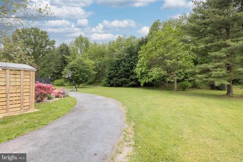 402 Hickory Dr, Bear, DE 19701 photo 6