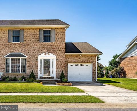 15 Marble House Dr, Bear, DE 19701 photo 1