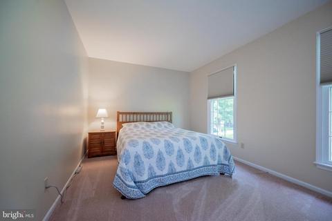 1006 Firethorn Ln, Newark, DE 19713 photo 18