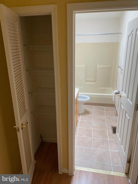 809 Waters Edge Dr, Newark, DE 19702 photo 17