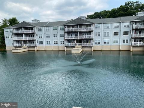 809 Waters Edge Dr, Newark, DE 19702 photo 19