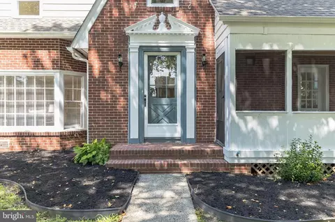 3 Hillside Rd, Claymont, DE 19703