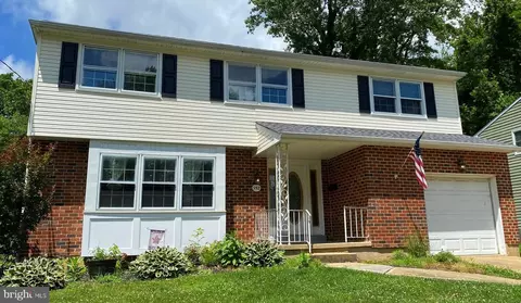 952 Rahway Dr, Newark, DE 19711