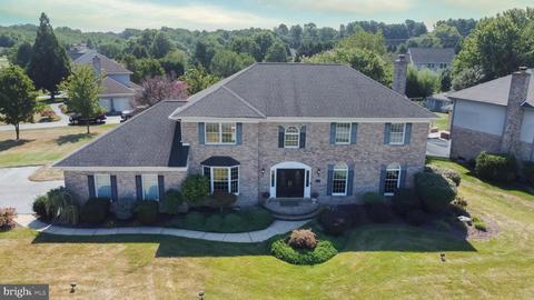 159 Honora Dr, Bear, DE 19701 photo 1