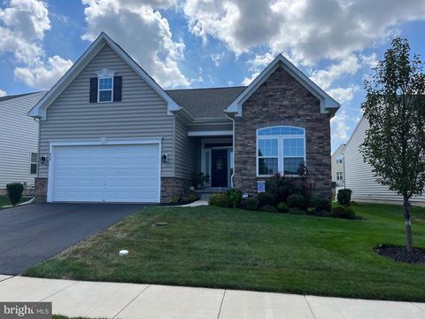 658 Southerness Dr, Townsend, DE 19734 photo 2