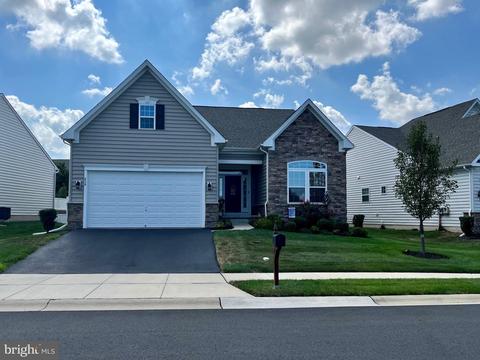 658 Southerness Dr, Townsend, DE 19734 photo 1