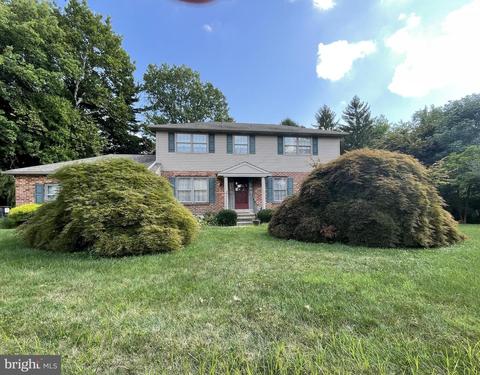 6 Kimbrough Ct, Wilmington, DE 19810