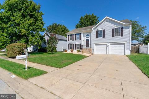 4 Penny Ln, Bear, DE 19701 photo 2