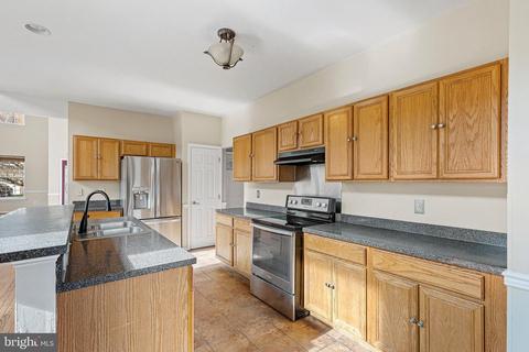 11 Chapman Ln, Bear, DE 19701 photo 10
