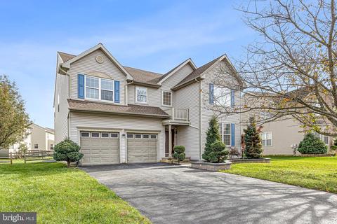 11 Chapman Ln, Bear, DE 19701 photo 1