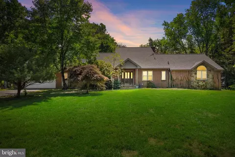9 Walnut Ridge Rd, Wilmington, DE 19807