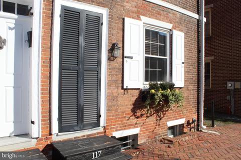 117 Delaware St, New Castle, DE 19720