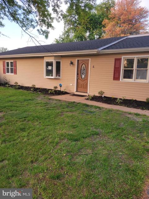 4 Violin Rd, Newark, DE 19713
