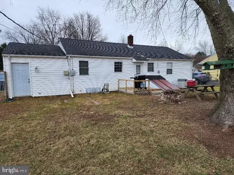 4 Croyden Rd, Newark, DE 19702 photo 3