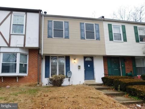 45 Gilbert Ct, Newark, DE 19713
