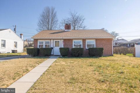 237 Bassett Ave, New Castle, DE 19720