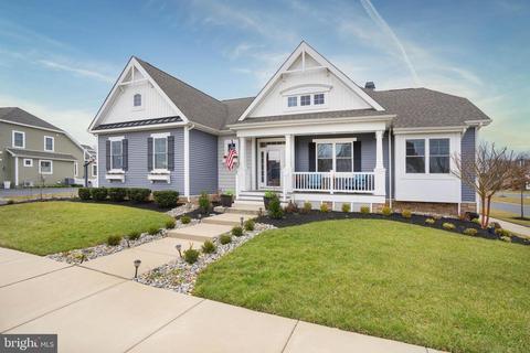 538 Spring Hollow Dr, Middletown, DE 19709