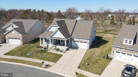 613 Red Maple Rd, Middletown, DE 19709 photo 2