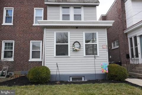 606 W 28th Dr, Wilmington, DE 19802