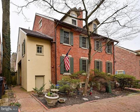 41 Ivy Rd, Wilmington, DE 19806