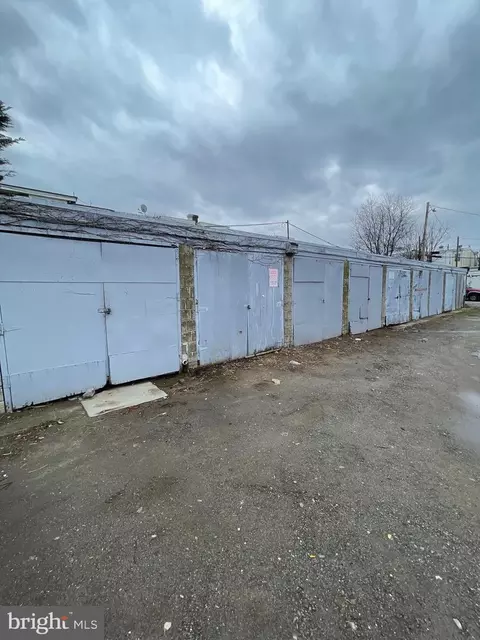 2600 Moore St, Wilmington, DE 19802