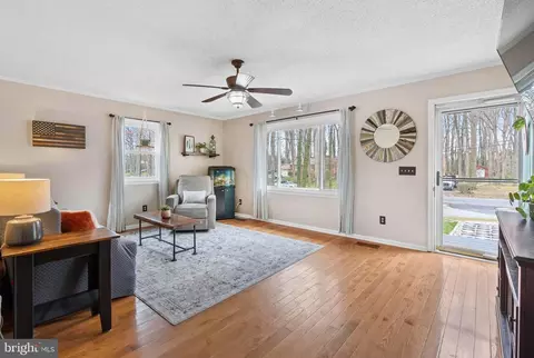 111 Kingston Dr, Bear, DE 19701 photo 4
