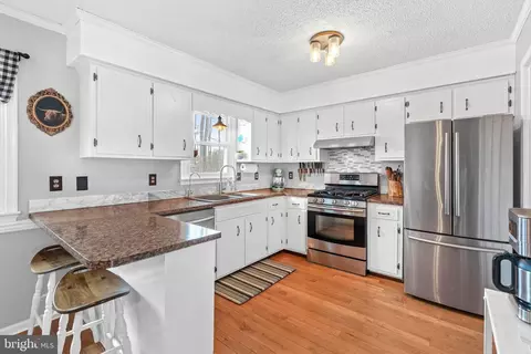 111 Kingston Dr, Bear, DE 19701 photo 9