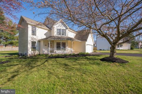 71 Long Rifle Ct, Newark, DE 19702