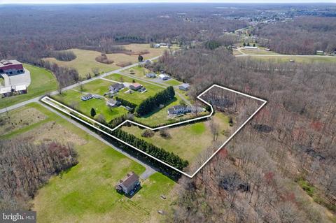 245 A Pine Tree Rd, Townsend, DE 19734