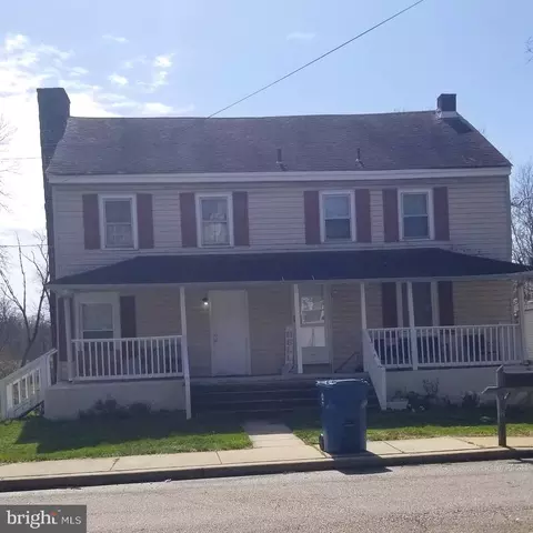 2830 E Main St, Newark, DE 19702