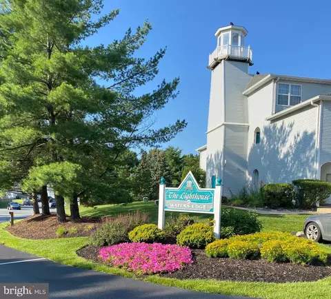 2506 Waters Edge Dr #6, Newark, DE 19702