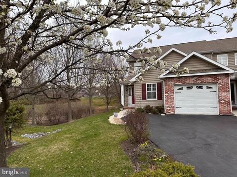 244 Hoyer Ct, Wilmington, DE 19803