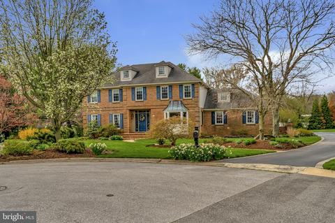 14 Lombardy Dr, Wilmington, DE 19803
