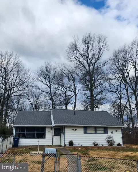 143 Louise Rd, New Castle, DE 19720