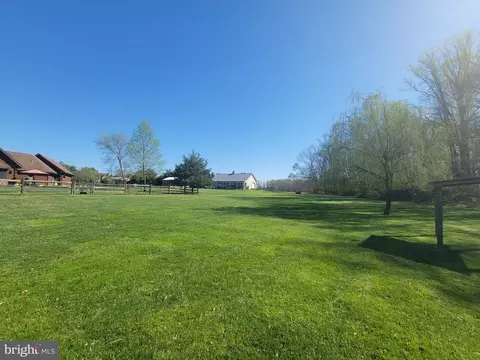 680 Walker School Rd, Townsend, DE 19734 photo 38
