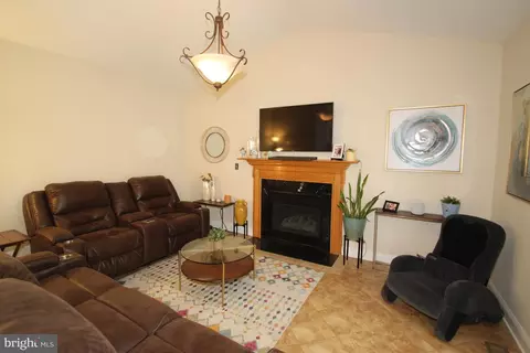313 Joy Ct, Bear, DE 19701 photo 10