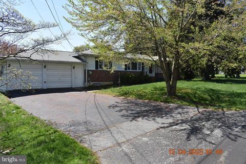 31 Chestnut Ave, Newark, DE 19711
