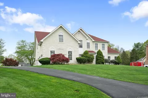 69 Worthington Park Rd, Newark, DE 19711