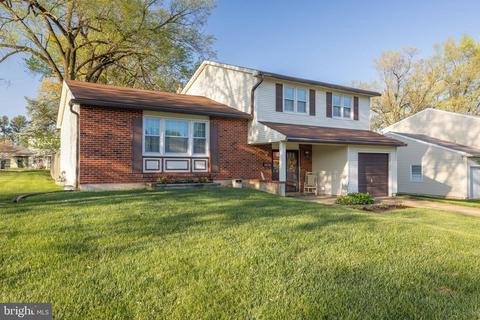 11 Wedgefield Dr, New Castle, DE 19720
