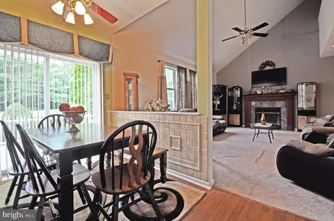 1 Winchester Ct, Bear, DE 19701 photo 12