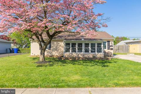 52 Karlyn Dr, New Castle, DE 19720