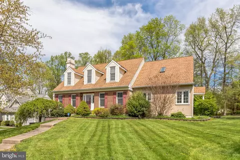41 Villanova Ct, Newark, DE 19713
