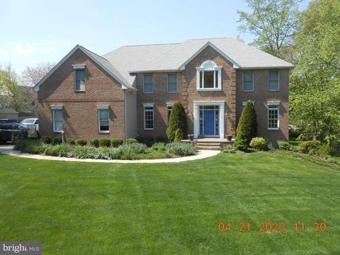 31 Villanova Ct, Newark, DE 19713