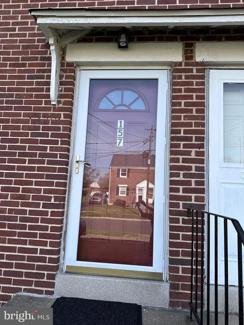 157 Denn Pl, Wilmington, DE 19804