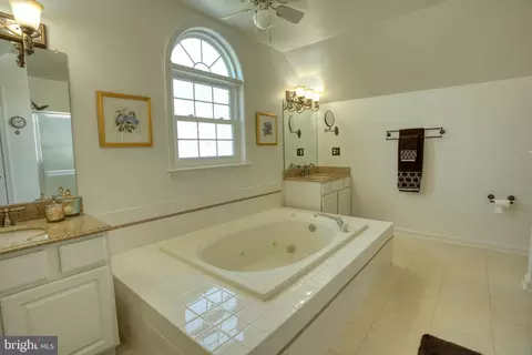 13 Andrew Ln, Bear, DE 19701 photo 21