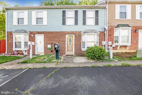 441 Strathaven Ct, Newark, DE 19702