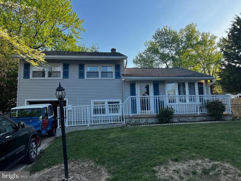 140 S Shelley Dr, Claymont, DE 19703