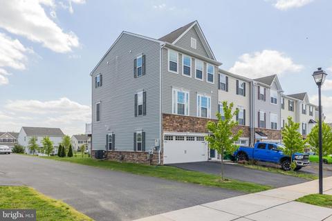 345 Theodora Way, Newark, DE 19713