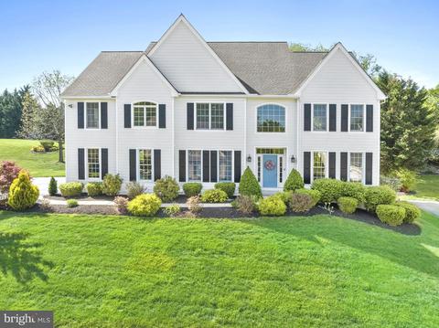 28 Stonewold Way, Wilmington, DE 19807